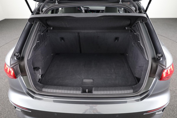 Audi A3 Sportback 30 TFSI S edition 110 pk S-tronic | Verlengde garantie | Navigatie | Parkeersensoren achter | Cruise control | Full-LED koplampen | S-line |