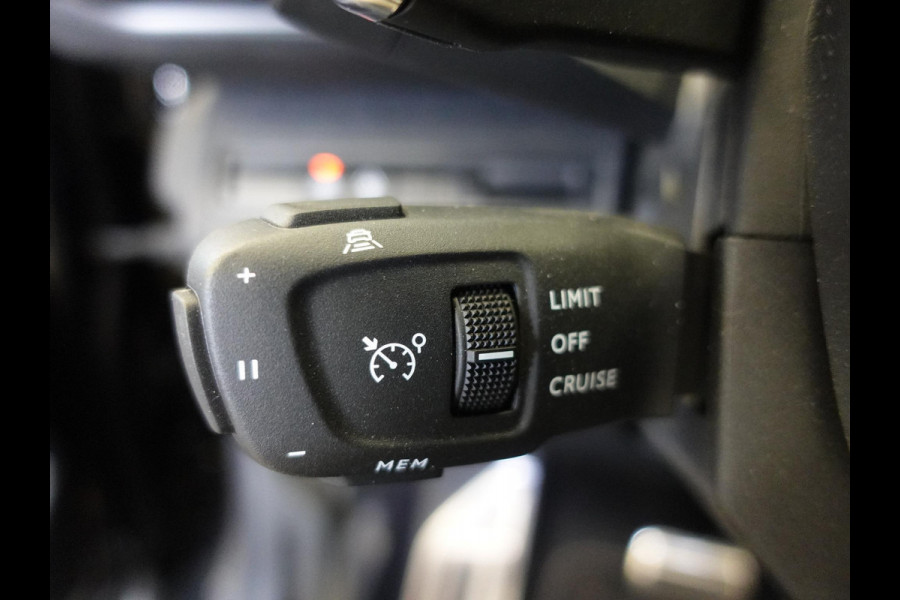Peugeot 3008 1.2 130 pk EAT-8 Aut. GT Line Airco|ECC Navi Carplay PDC VA + Camera Full LED 18" LM Velgen