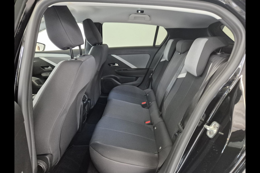 Opel Astra 1.2 Turbo Edition | Parkeersensoren Voor/Achter | Apple Carplay/Android Auto | Stoel/Stuurverwarming | AGR Comfortstoel |