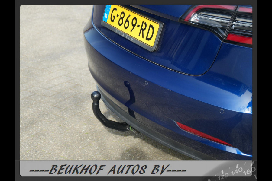 Tesla Model 3 Standard RWD Plus 60 kWh Trekhaak Pano Leer