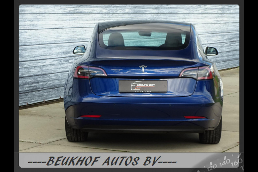 Tesla Model 3 Standard RWD Plus 60 kWh Trekhaak Pano Leer