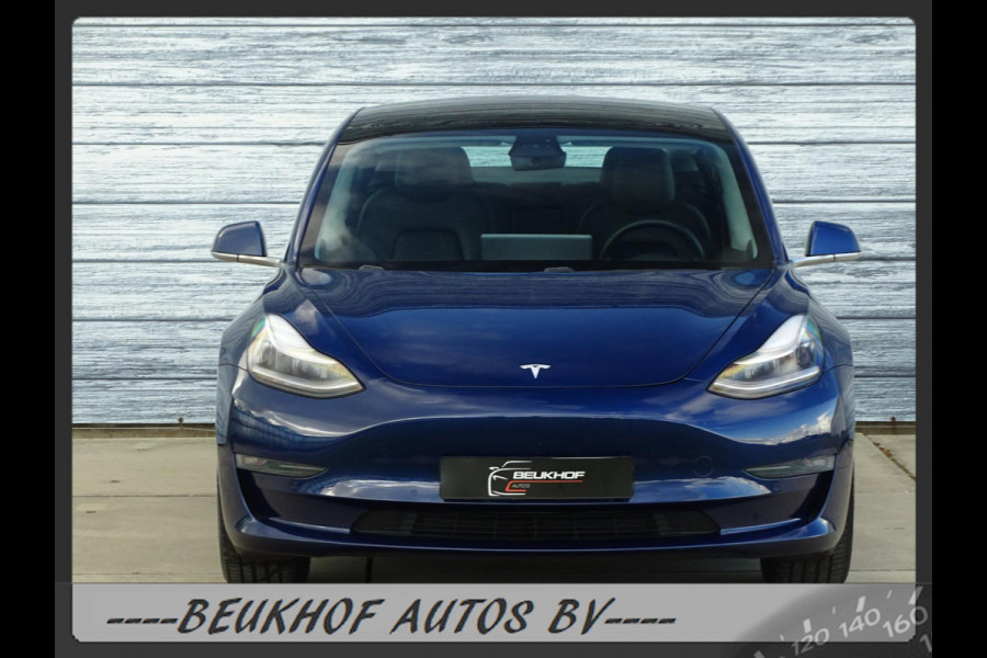 Tesla Model 3 Standard RWD Plus 60 kWh Trekhaak Pano Leer