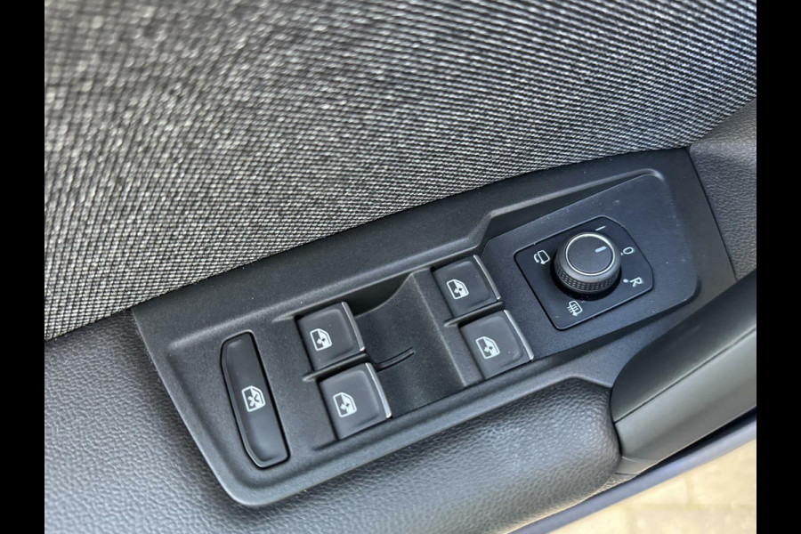 Seat Tarraco 1.5 TSI Xcellence Automaat | Panoramadak | LED verlichting | Stoelverwarming | Adaptive cruise control | 20 inch lichtmetalen ve