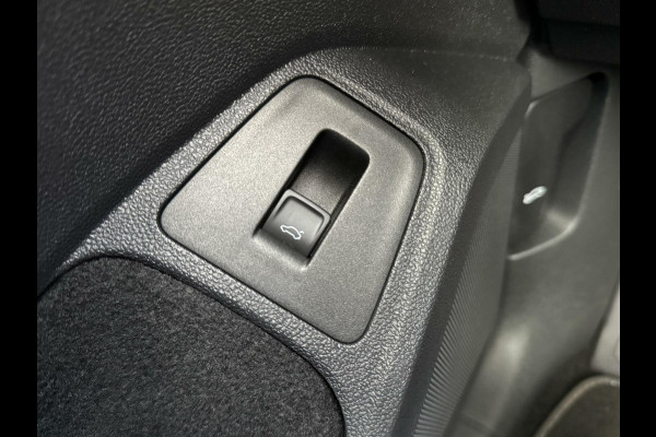 Seat Tarraco 1.5 TSI Xcellence Automaat | Panoramadak | LED verlichting | Stoelverwarming | Adaptive cruise control | 20 inch lichtmetalen ve