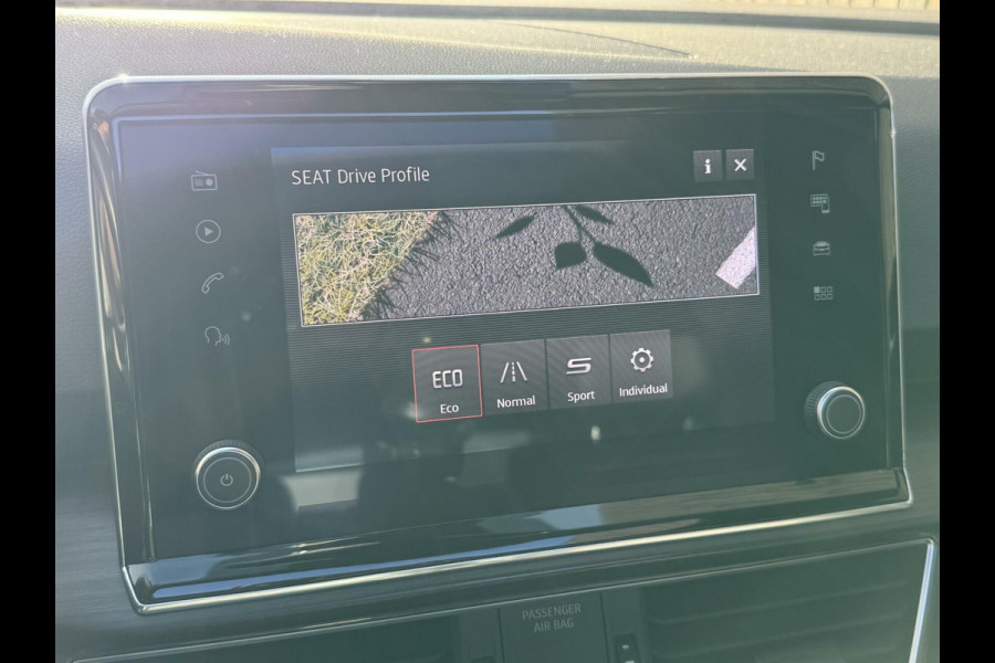 Seat Tarraco 1.5 TSI Xcellence Automaat | Panoramadak | LED verlichting | Stoelverwarming | Adaptive cruise control | 20 inch lichtmetalen ve