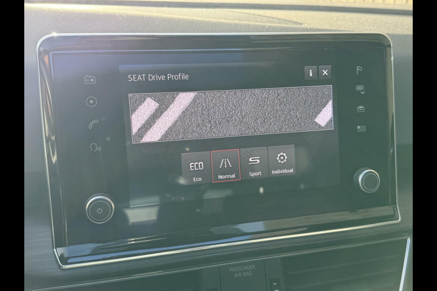 Seat Tarraco 1.5 TSI Xcellence Automaat | Panoramadak | LED verlichting | Stoelverwarming | Adaptive cruise control | 20 inch lichtmetalen ve