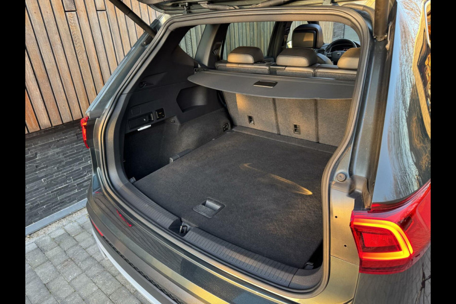 Seat Tarraco 1.5 TSI Xcellence Automaat | Panoramadak | LED verlichting | Stoelverwarming | Adaptive cruise control | 20 inch lichtmetalen ve
