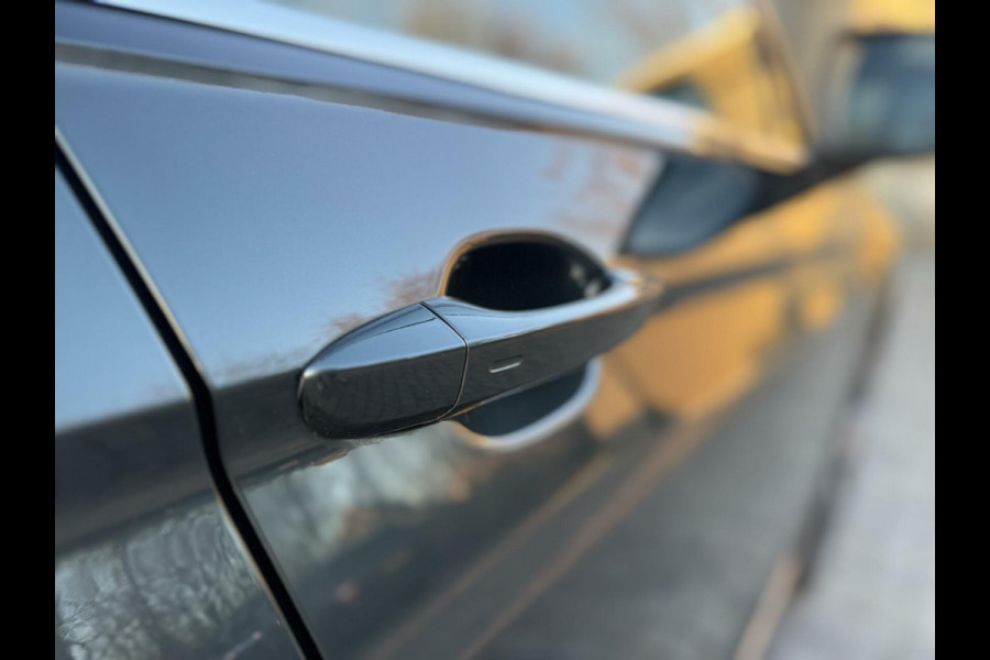 Seat Tarraco 1.5 TSI Xcellence Automaat | Panoramadak | LED verlichting | Stoelverwarming | Adaptive cruise control | 20 inch lichtmetalen ve