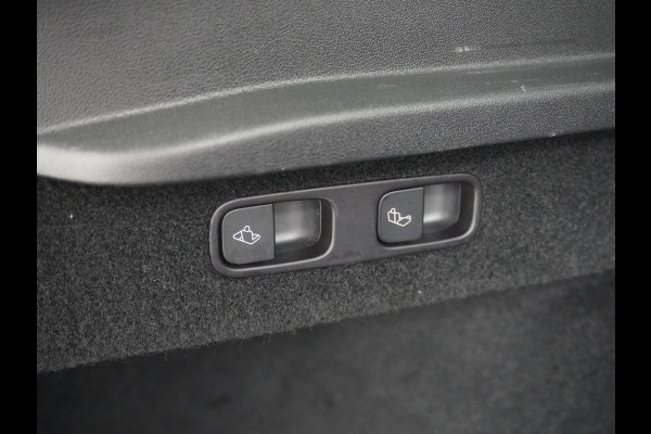 Tesla Model Y LONG RANGE AUTOPILOT | LEDER | TESLA GARANTIE T/M 11-2026