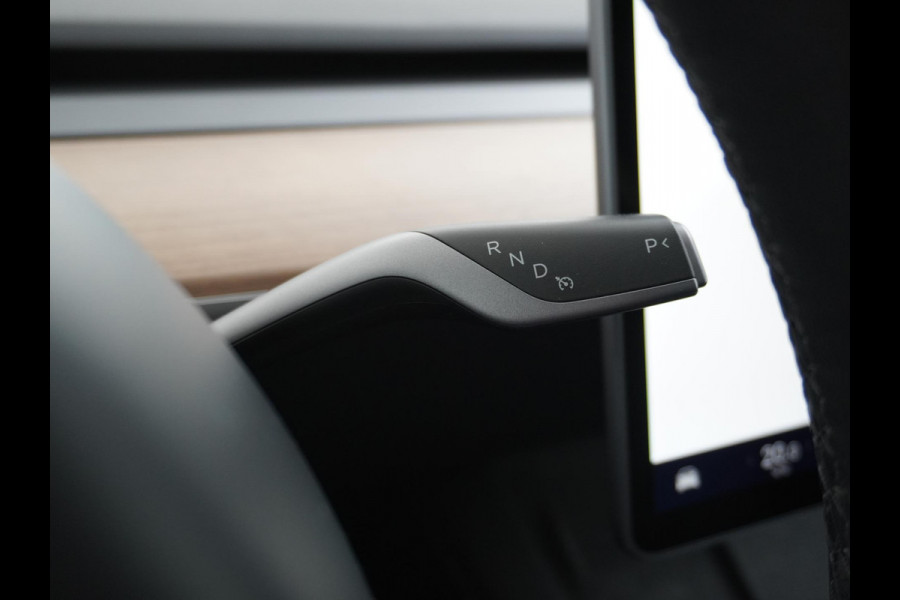 Tesla Model Y LONG RANGE AUTOPILOT | LEDER | TESLA GARANTIE T/M 11-2026