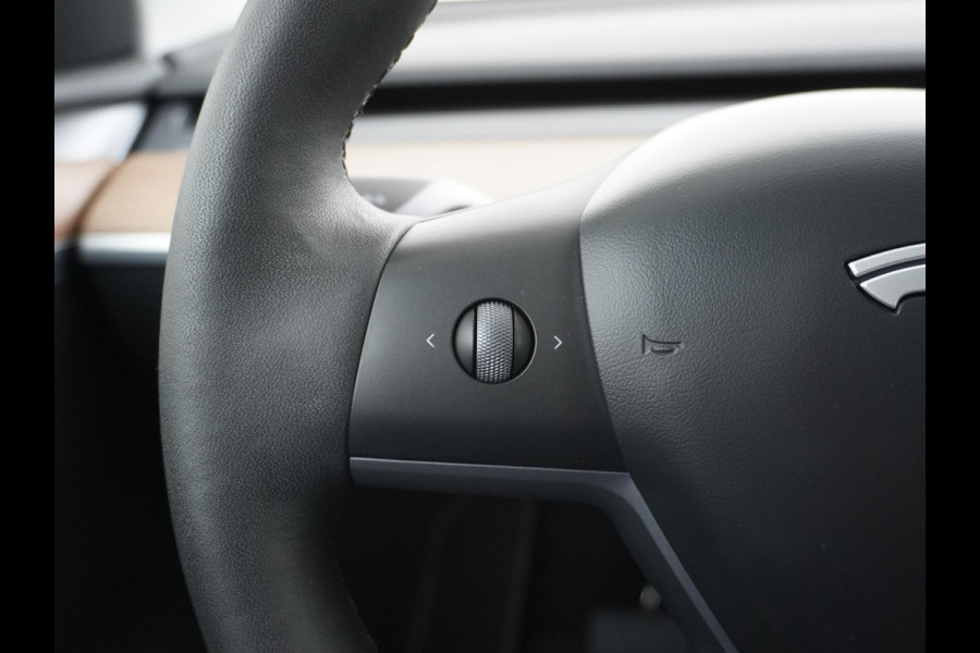 Tesla Model Y LONG RANGE AUTOPILOT | LEDER | TESLA GARANTIE T/M 11-2026