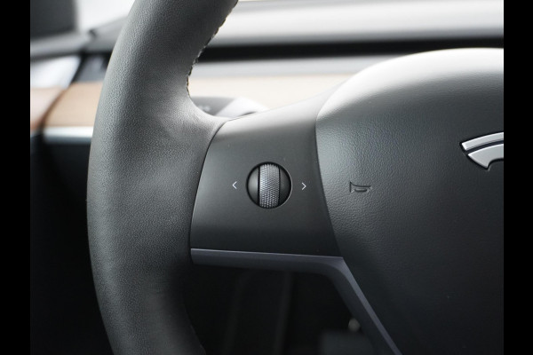 Tesla Model Y LONG RANGE AUTOPILOT | LEDER | TESLA GARANTIE T/M 11-2026
