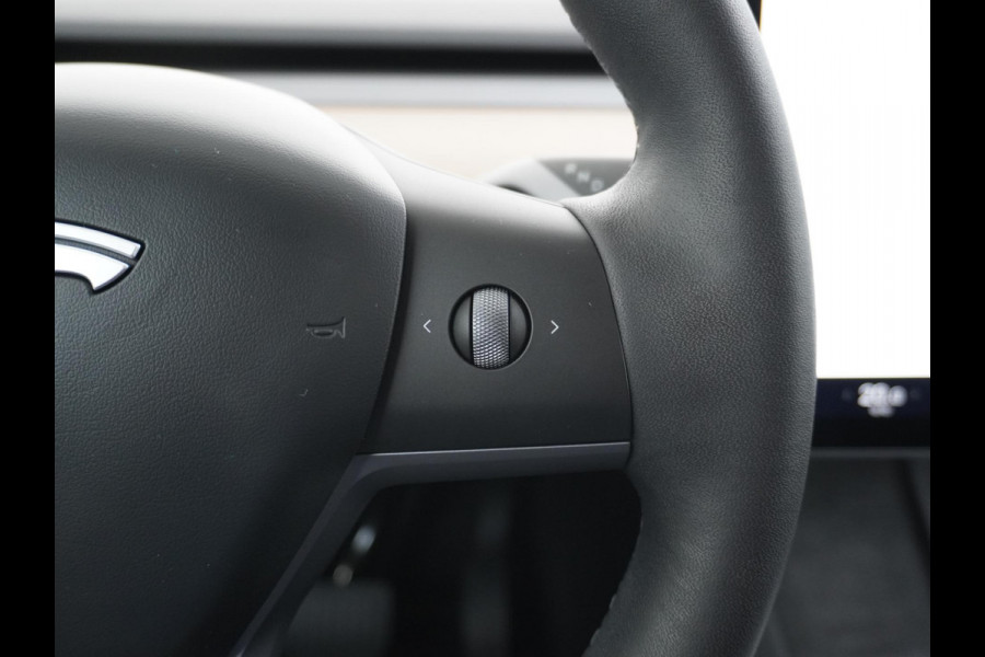 Tesla Model Y LONG RANGE AUTOPILOT | LEDER | TESLA GARANTIE T/M 11-2026