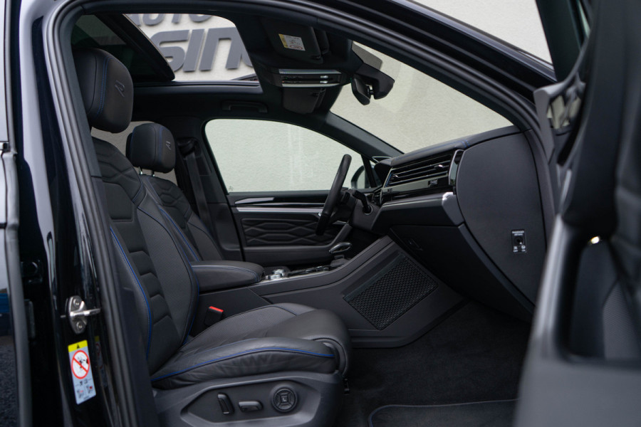 Volkswagen Touareg 3.0 TSI eHybrid R 4MOTION / Puglia/ Trekhaak/ Panoramadak/ 340kW (476PK)