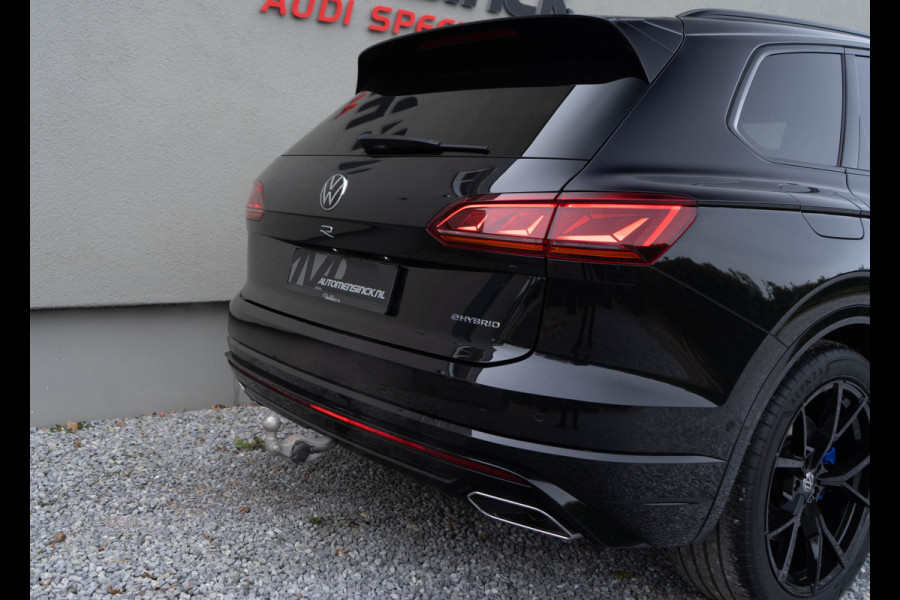 Volkswagen Touareg 3.0 TSI eHybrid R 4MOTION / Puglia/ Trekhaak/ Panoramadak/ 340kW (476PK)