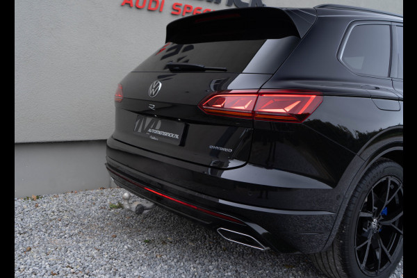 Volkswagen Touareg 3.0 TSI eHybrid R 4MOTION / Puglia/ Trekhaak/ Panoramadak/ 340kW (476PK)