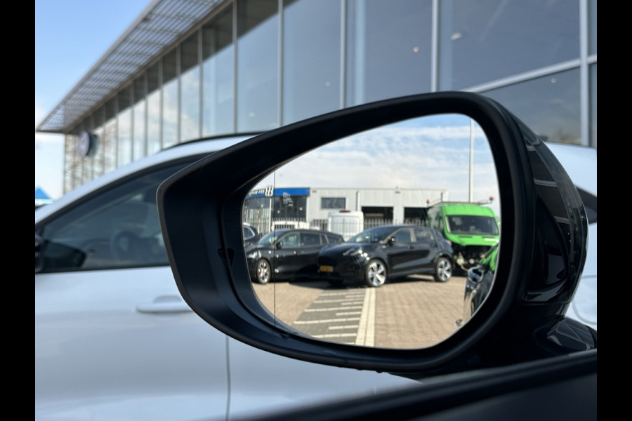 Mazda CX-30 Homura, navi, pdc, radarcruise etc.
