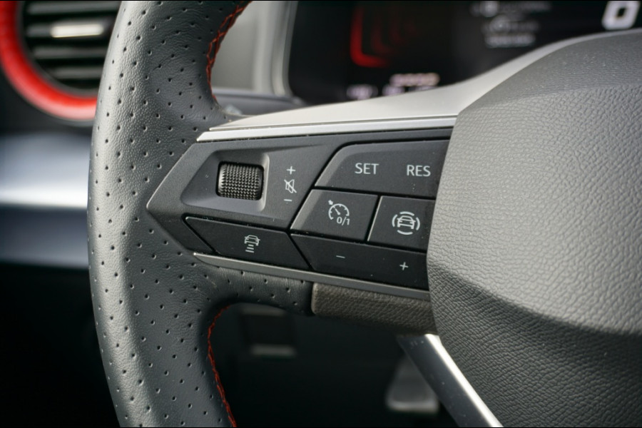Seat Arona 95PK FR ADAPTIVE | CLIMA | PARKSENS | CARPLAY | CLIMA | FULL-LED