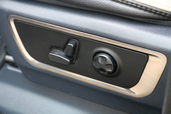 Dodge Ram 1500 5.7 HEMI V8 | Limited | MARGE / BTW/BPM vrij | Luchtvering | Panorama..