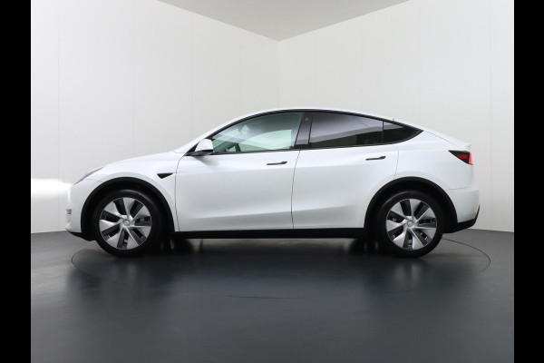 Tesla Model Y Long Range Dual AWD 78.1 kWh AUTOPILOT | UNIEKE KM STAND! | TESLA GARANTIE T/M 9-2026