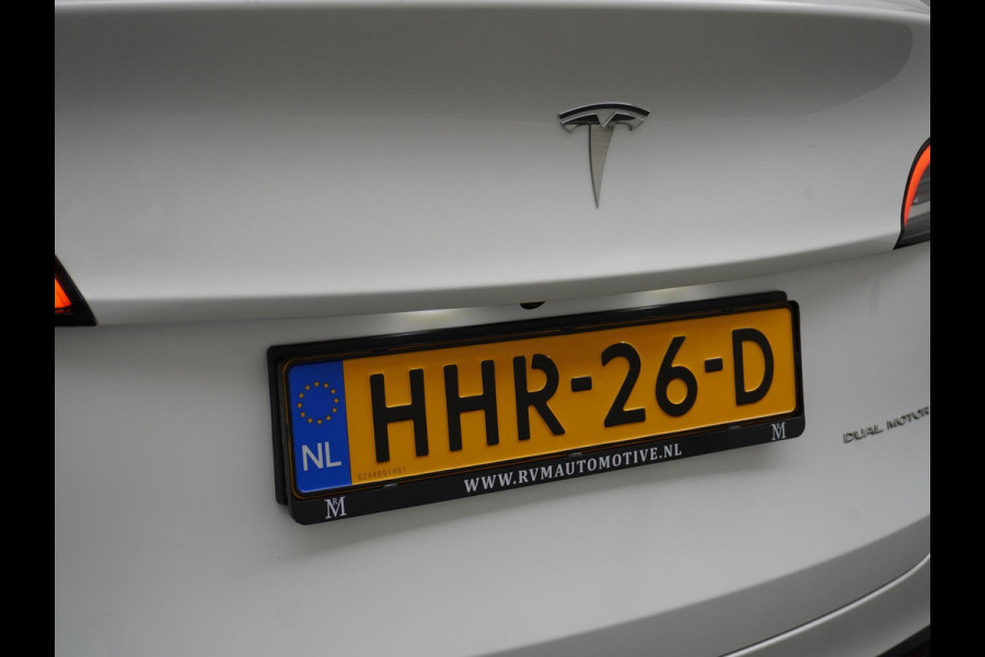 Tesla Model Y Long Range Dual AWD 78.1 kWh AUTOPILOT | UNIEKE KM STAND! | TESLA GARANTIE T/M 9-2026