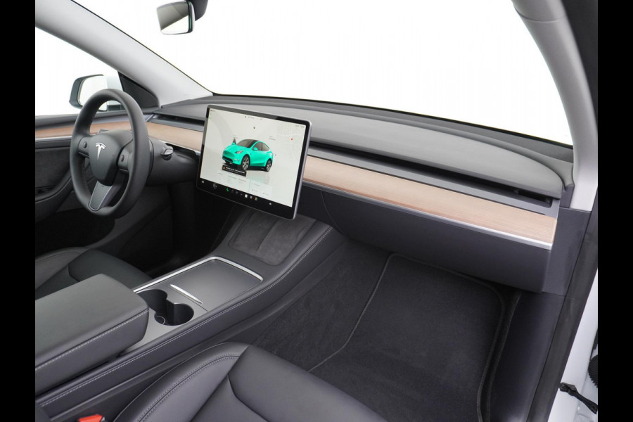 Tesla Model Y Long Range Dual AWD 78.1 kWh AUTOPILOT | UNIEKE KM STAND! | TESLA GARANTIE T/M 9-2026