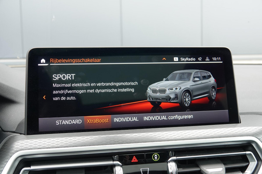 BMW X3 xDrive30e *M-Sport / Panorama / Surround-view / Memory / HUD / Laser / Keyless*