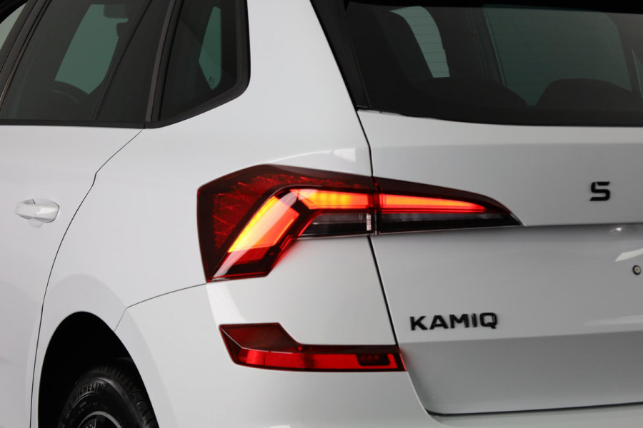 Škoda Kamiq Monte Carlo 1.0 TSI 115 pk 6 versn. Hand | Winter pakket