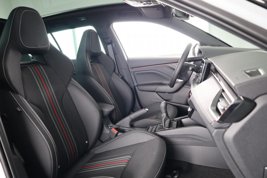 Škoda Kamiq Monte Carlo 1.0 TSI 115 pk 6 versn. Hand | Winter pakket