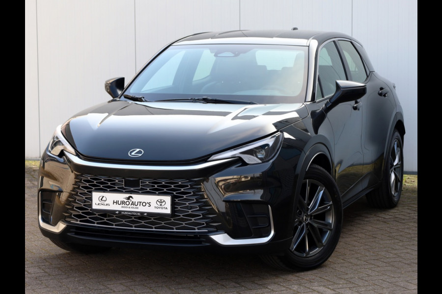 Lexus LBX Relax 2WD | Tech Pack | Leder | El. Achterklep | Dodehoek