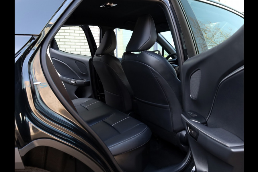 Lexus LBX Relax 2WD | Tech Pack | Leder | El. Achterklep | Dodehoek