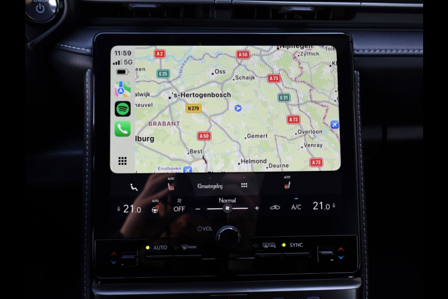 Lexus LBX Relax 2WD | Tech Pack | Leder | El. Achterklep | Dodehoek