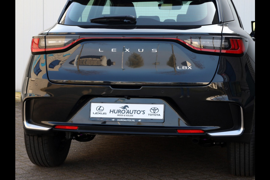 Lexus LBX Relax 2WD | Tech Pack | Leder | El. Achterklep | Dodehoek