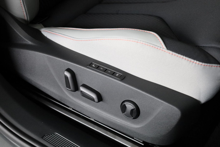 Škoda Elroq 60 Business Edition 204 pk | Business upgrade pakket MAXX | Lodge interieur