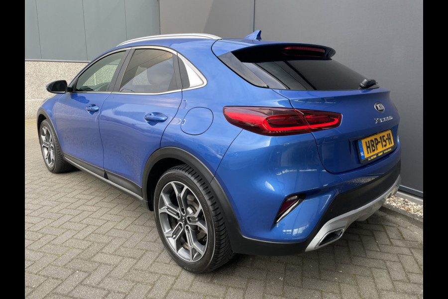 Kia Xceed 1.0 T-GDi DynamicPlusLine Climate control - Cruise control - Park. sensoren A - Navi full map - A-uitrijcamera - MFL-Stuurwiel - Led verlichting - Mistlampen - LMV 18" - Spiegels E-V+VW - V-Stoelen VW - Bluetooth