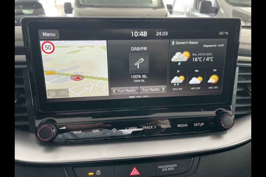 Kia Xceed 1.0 T-GDi DynamicPlusLine Climate control - Cruise control - Park. sensoren A - Navi full map - A-uitrijcamera - MFL-Stuurwiel - Led verlichting - Mistlampen - LMV 18" - Spiegels E-V+VW - V-Stoelen VW - Bluetooth
