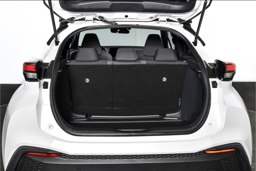 Toyota C-HR 2.0 Hybrid 200 Dynamic | Dig. Cockpit | Adapt. Cruise | Stoel-+Stuurverw. | PDC | Camera | NAV + App. Connect | ECC | LM 18" | 4737
