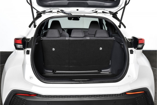 Toyota C-HR 2.0 Hybrid 200 Dynamic | Dig. Cockpit | Adapt. Cruise | Stoel-+Stuurverw. | PDC | Camera | NAV + App. Connect | ECC | LM 18" | 4737