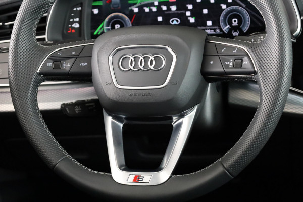 Audi Q7 55 TFSI e quattro Pro Line S 394pk | Panoramadak |  Trekhaak | Bang & Olufsen premium 3d | Head-up Display | Assisentiepakket plus | Ambient Light