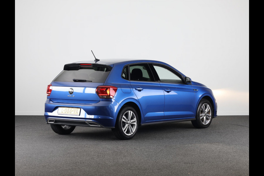 Volkswagen Polo 1.0 TSI R-Line Edition 95 pk Automaat (DSG) | Navigatie | Parkeersensoren | Achteruitrijcamera | Adaptieve cruise control | R-Line exterieur |