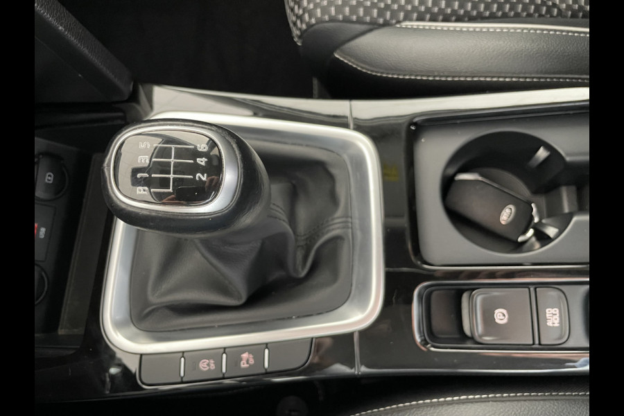 Kia Xceed 1.0 T-GDi DynamicPlusLine Climate control - Cruise control - Park. sensoren A - Navi full map - A-uitrijcamera - MFL-Stuurwiel - Led verlichting - Mistlampen - LMV 18" - Spiegels E-V+VW - V-Stoelen VW - Bluetooth