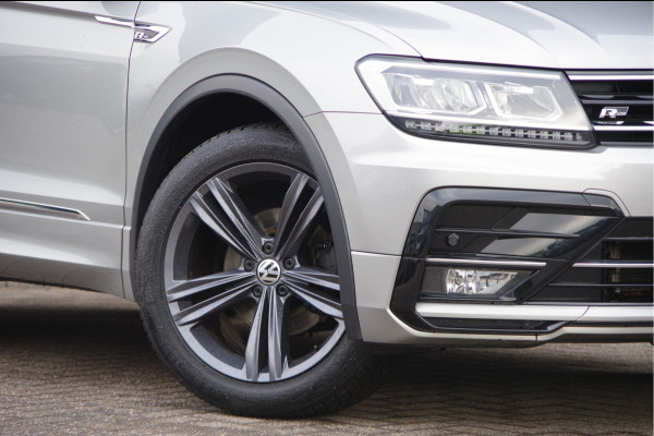 Volkswagen Tiguan 1.5 TSI Highline R-Line AUT. PANO, LED, LEDER, ACC, VIRTUAL COCKPIT, NAVI, PARKEERSENSOREN, CLIMA, 19'' LMV, NL AUT