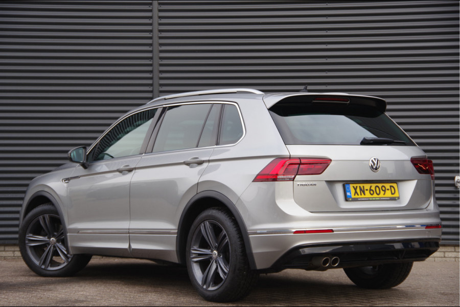 Volkswagen Tiguan 1.5 TSI Highline R-Line AUT. PANO, LED, LEDER, ACC, VIRTUAL COCKPIT, NAVI, PARKEERSENSOREN, CLIMA, 19'' LMV, NL AUT