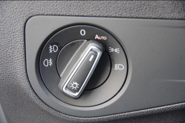 Volkswagen Tiguan 1.5 TSI Highline R-Line AUT. PANO, LED, LEDER, ACC, VIRTUAL COCKPIT, NAVI, PARKEERSENSOREN, CLIMA, 19'' LMV, NL AUT