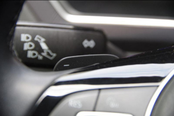 Volkswagen Tiguan 1.5 TSI Highline R-Line AUT. PANO, LED, LEDER, ACC, VIRTUAL COCKPIT, NAVI, PARKEERSENSOREN, CLIMA, 19'' LMV, NL AUT