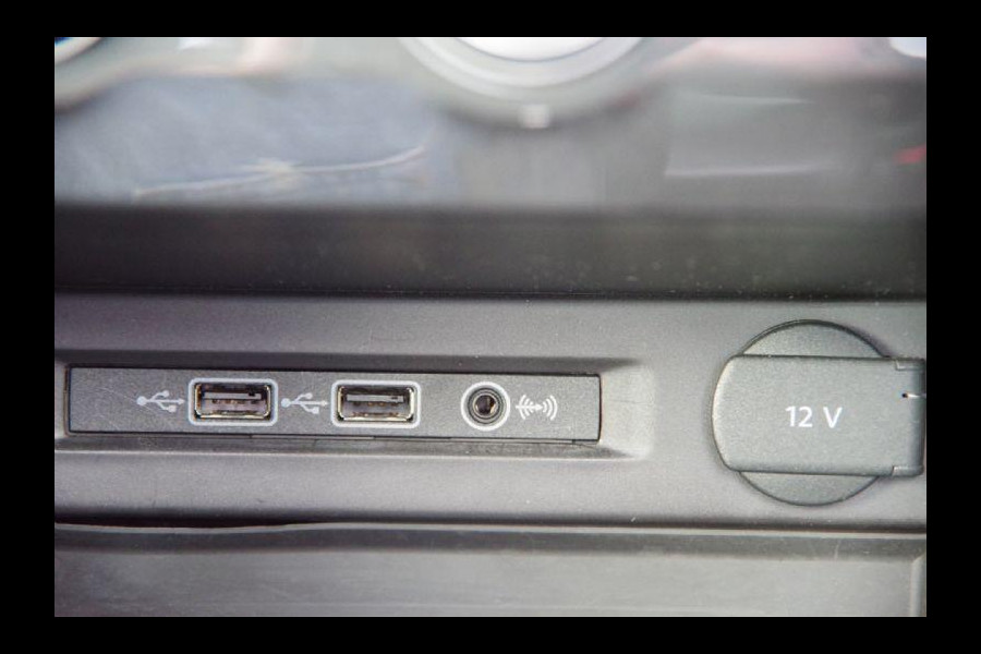 Volkswagen Tiguan 1.5 TSI Highline R-Line AUT. PANO, LED, LEDER, ACC, VIRTUAL COCKPIT, NAVI, PARKEERSENSOREN, CLIMA, 19'' LMV, NL AUT