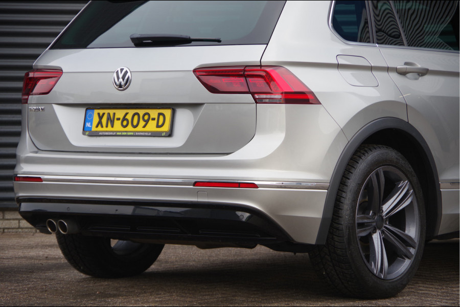 Volkswagen Tiguan 1.5 TSI Highline R-Line AUT. PANO, LED, LEDER, ACC, VIRTUAL COCKPIT, NAVI, PARKEERSENSOREN, CLIMA, 19'' LMV, NL AUT
