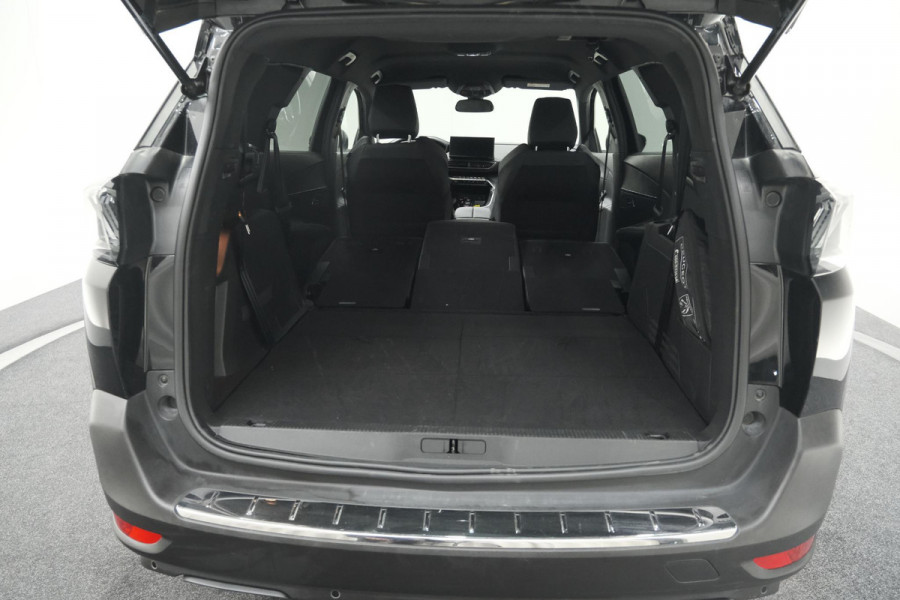 Peugeot 5008 Hybrid 136 e-DSC6 Allure | Camera | Apple Carplay | Navigatie | Parkeersensoren