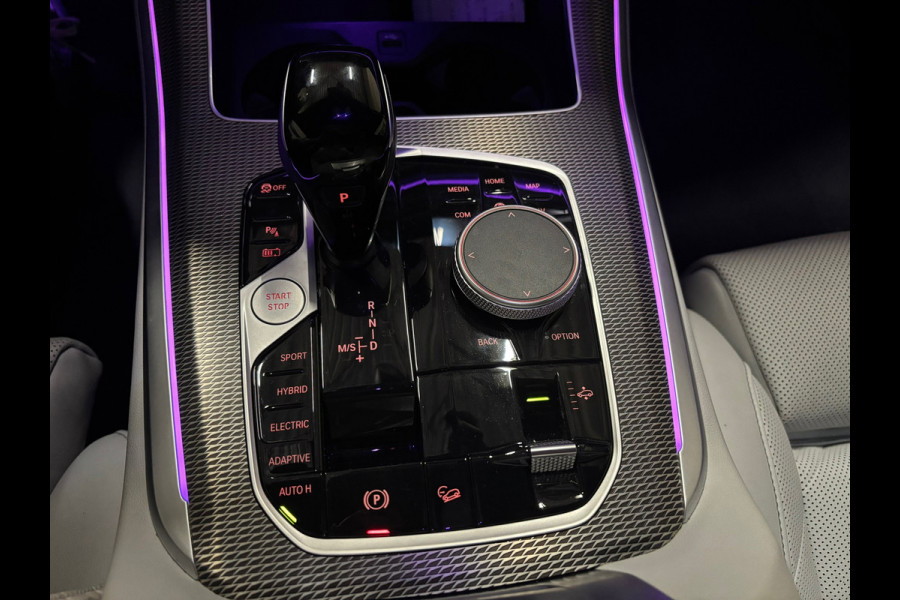 BMW X5 XDrive45e High Executive M pano hud sfeer