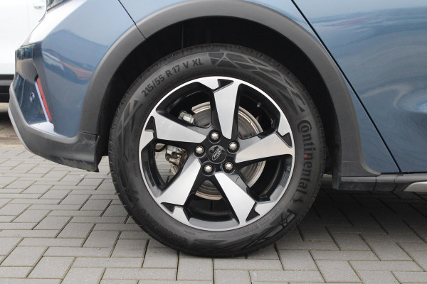 Ford Focus 1.0 EcoBoost Hybrid Active Style | Panoramadak | Winter Pack | Camera | Navigatie | Cruise control
